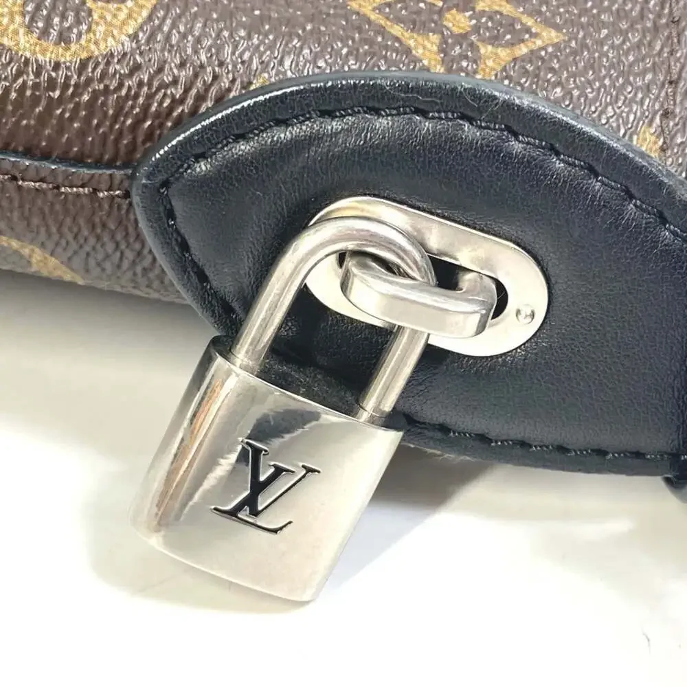 LOUIS VUITTON Authentic Black Monogram Canvas Shoulder Bag